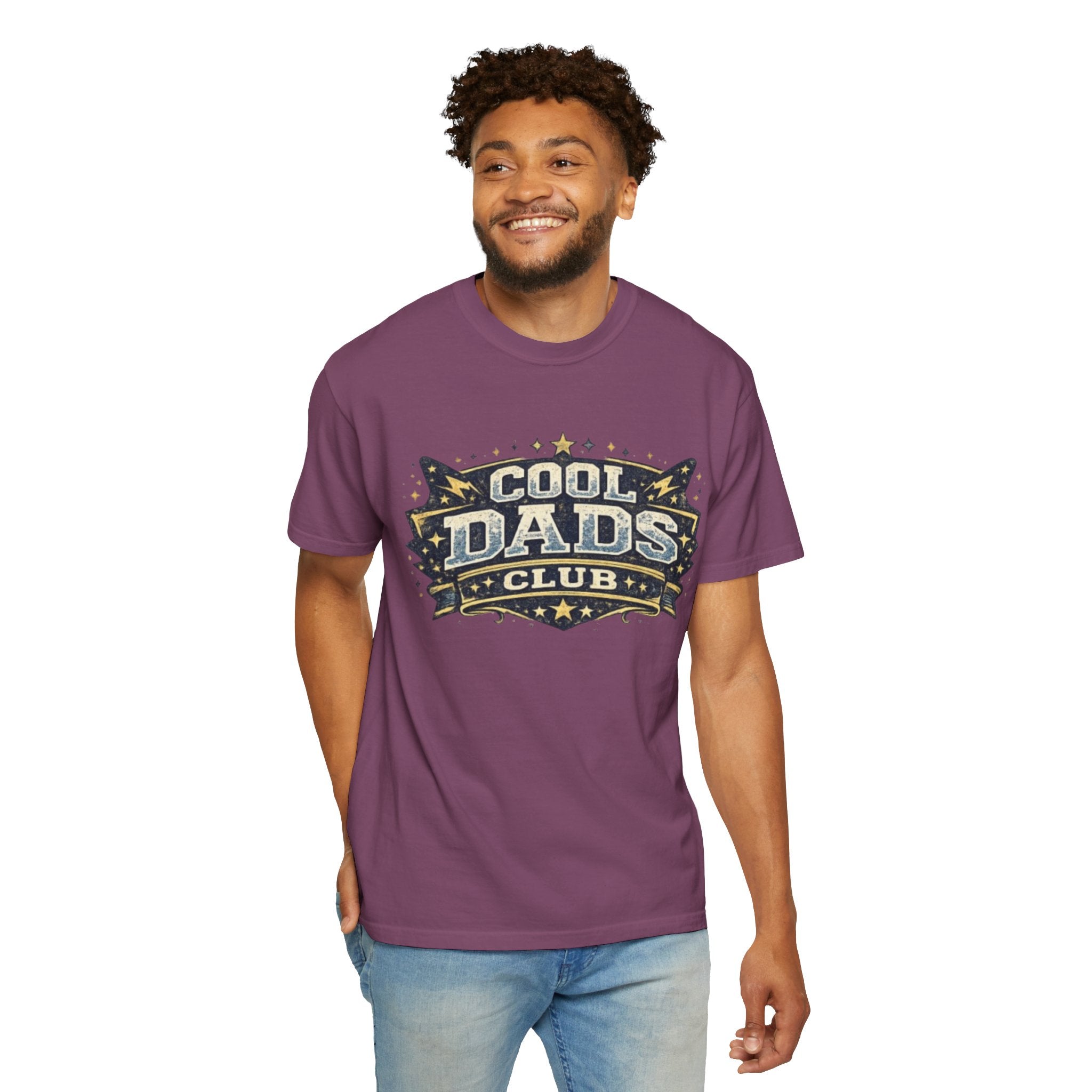 Cool Dads Club T-Shirt — Vintage Retro Fathers’ Day Tee