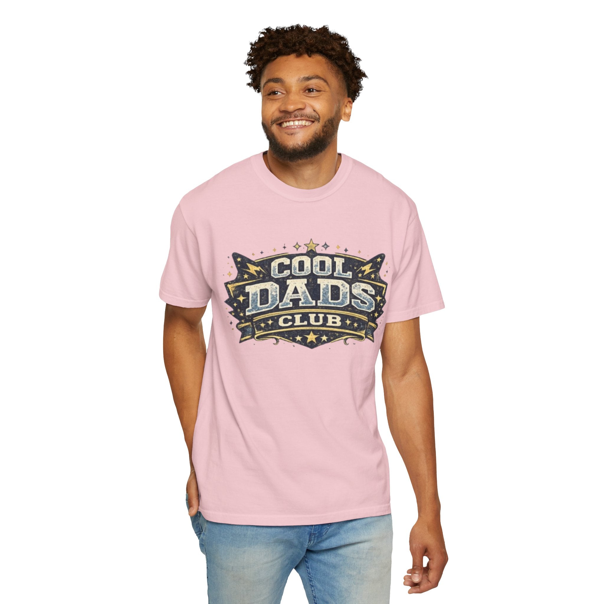 Cool Dads Club T-Shirt — Vintage Retro Fathers’ Day Tee